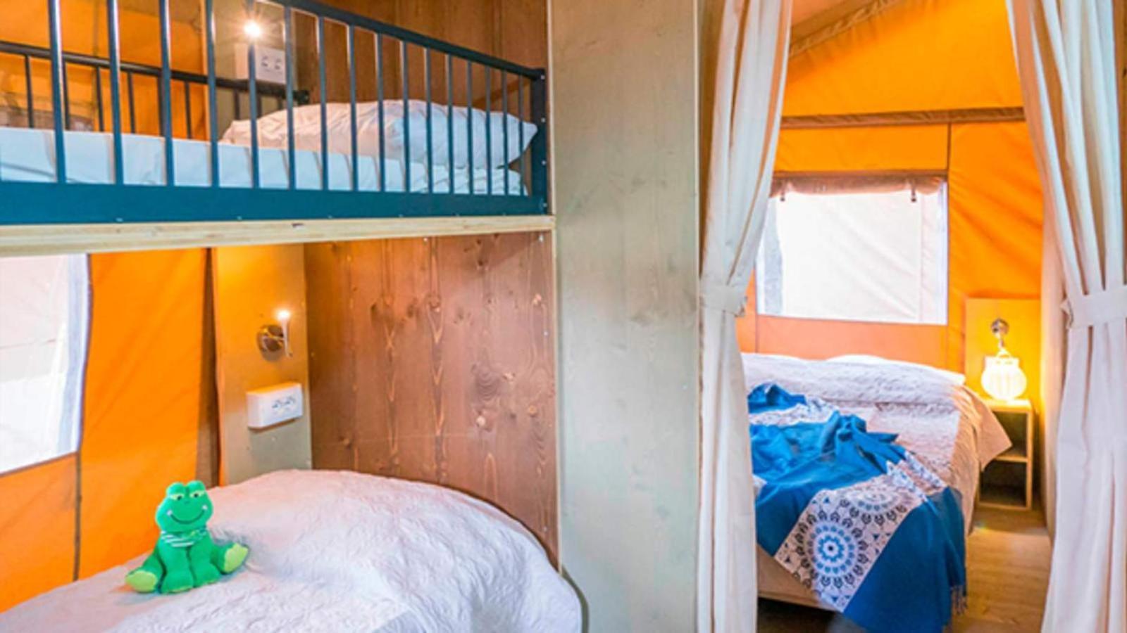 Eurocamp Tents At Campsite Val Saline Hotel Rovinj Exterior photo